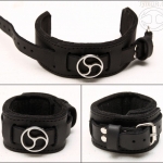 bracer_monada2 bracer_monada2